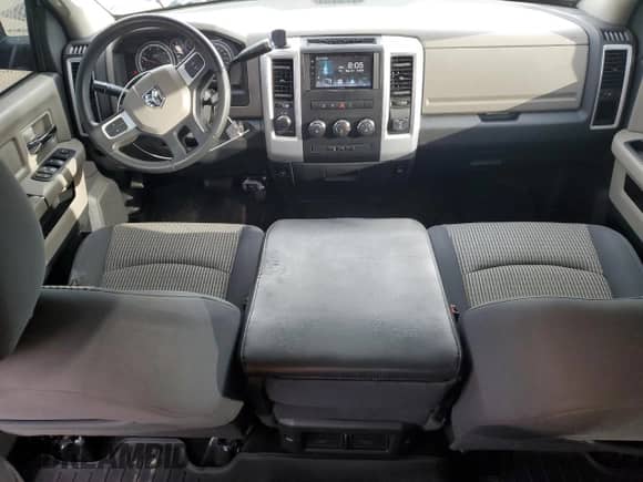 2009 Dodge 1500 TRX с VIN 1D3HV13T89S714323, выставлен на аукционе Copart как лот 49709655 с пробегом 182 975 миль миль и Списание • Salvage title. История ставок и продаж доступна на DreamBid. Изображение 8.