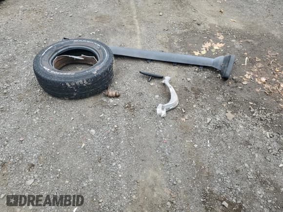 ✅ 2009 Jeep Liberty Sport • VIN: 1J8GN28K49W532792 • Lot: 91186835. Wystawiony na Copart z przebiegiem 154 521 mil. Bezpłatny archiwum sprzedaży aukcyjnych z USA i szczegółowy raport historii pojazdu na DreamBid. Zdjęcie 13.