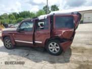 ✅ 2007 Jeep Commander Limited • VIN: 1J8HG58247C550546 • Лот: 61238305. Опубликован ранее на Copart с пробегом Не указан. Бесплатный доступ к архиву аукционных продаж из США и подробный отчёт об истории автомобиля на DreamBid. Изображение 2.