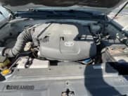 ✅ 2008 Toyota 4Runner Limited • VIN: JTEZU17R38K018767 • Lot: 61692455. Listed on Copart with 185,864 mi. Free auction sales archive from the USA and detailed vehicle history report at DreamBid. Image 11.