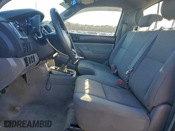 ✅ 2008 Toyota Tacoma • VIN: 5TEPX42NX8Z546407 • Lot: 95499325. Wystawiony na Copart z przebiegiem 125 198 mil. Bezpłatny archiwum sprzedaży aukcyjnych z USA i szczegółowy raport historii pojazdu na DreamBid. Zdjęcie 7.