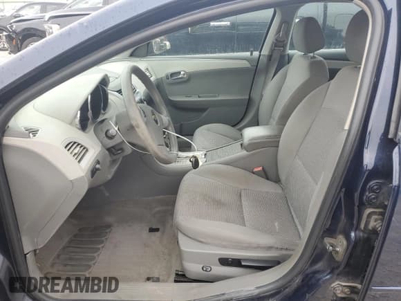 ✅ 2011 Chevrolet Malibu 1LS • VIN: 1G1ZB5E18BF215036 • Lot: 77678364. Listed on Copart with 177,649 mi. Free auction sales archive from the USA and detailed vehicle history report at DreamBid. Image 7.