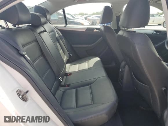 ✅ 2013 Volkswagen Jetta SE • VIN: 3VWDP7AJ5DM354447 • Lot: 63147215. Listed on Copart with 159,684 mi. Free auction sales archive from the USA and detailed vehicle history report at DreamBid. Image 10.