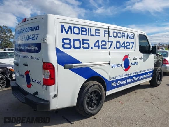 ✅ 2016 Nissan NV S • VIN: 1N6BF0KM4GN808661 • Lot: 43751723. Listed on IAAI with 122,067 mi. Free auction sales archive from the USA and detailed vehicle history report at DreamBid. Image 4.