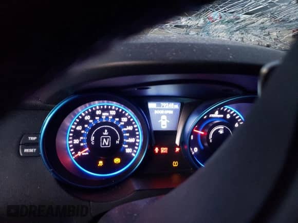 2015 Hyundai Genesis Coupe Ultimate с VIN KMHHU6KJXFU126914, выставлен на аукционе Copart как лот 81353284 с пробегом 79 248 миль миль и Списание • Salvage title. История ставок и продаж доступна на DreamBid. Изображение 9.