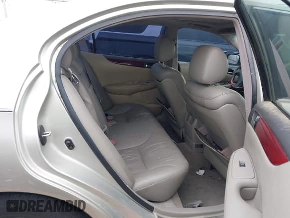 ✅ 2004 Lexus ES 350 • VIN: JTHBA30G645053328 • Lot: 43115139. Listed on IAAI with 142,013 mi. Free auction sales archive from the USA and detailed vehicle history report at DreamBid. Image 8.