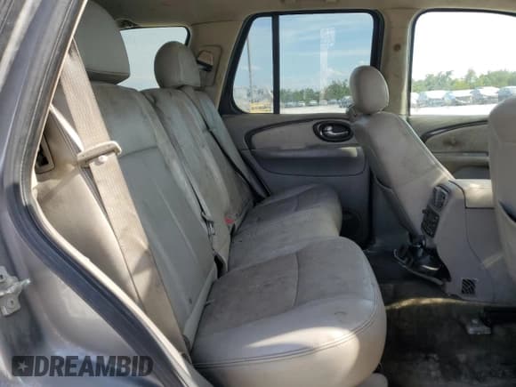 ✅ 2007 Buick Rainier CXL • VIN: 5GADT13S872281332 • Lot: 70108225. Listed on Copart with 216,481 mi. Free auction sales archive from the USA and detailed vehicle history report at DreamBid. Image 10.