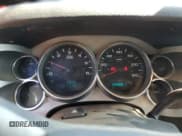 ✅ 2007 Chevrolet Silverado 2500HD 1LT • VIN: 1GCHK23K67F551241 • Лот: 61973995. Опубликован ранее на Copart с пробегом 227 173 миль. Бесплатный доступ к архиву аукционных продаж из США и подробный отчёт об истории автомобиля на DreamBid. Изображение 9.