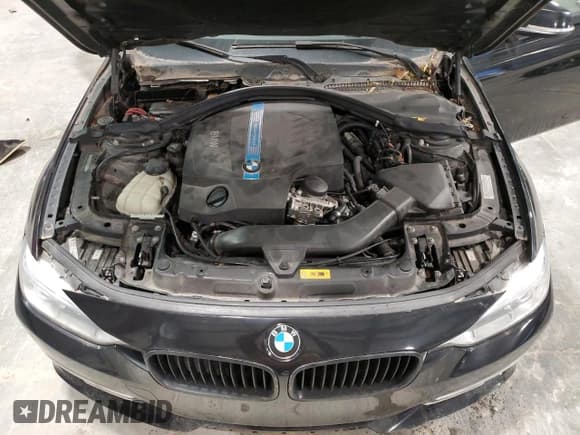 ✅ 2013 BMW 3 Series ActiveHybrid 3 • VIN: WBA3F9C57DF483803 • Лот: 93496005. Опубликован ранее на Copart с пробегом 115 468 миль. Бесплатный доступ к архиву аукционных продаж из США и подробный отчёт об истории автомобиля на DreamBid. Изображение 11.