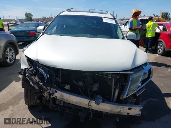 ✅ 2015 Nissan Pathfinder SV • VIN: 5N1AR2MN6FC640289 • Lot: 43030340. Listed on IAAI with 215,980 mi. Free auction sales archive from the USA and detailed vehicle history report at DreamBid. Image 12.