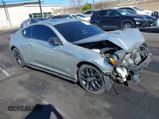 2013 Hyundai Genesis Coupe Track z VIN KMHHU6KJ9DU107882, wystawiony jako IAAI lot #41861917 z przebiegiem 92 350 mil mil oraz . Historia ofert i sprzedaży dostępna na DreamBid. Obrazek 1.