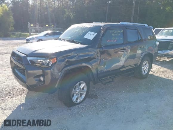 ✅ 2015 Toyota 4Runner SR5 Premium • VIN: JTEZU5JR8F5092617 • Lot: 43422294. Wystawiony na IAAI z przebiegiem 197 270 mil. Bezpłatny archiwum sprzedaży aukcyjnych z USA i szczegółowy raport historii pojazdu na DreamBid. Zdjęcie 2.