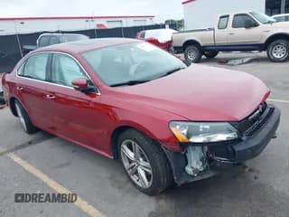 ✅ 2015 Volkswagen Passat SE • VIN: 1VWBV7A32FC014093 • Lot: 42901727. Listed on IAAI with 157,487 mi. Free auction sales archive from the USA and detailed vehicle history report at DreamBid. Image 1.