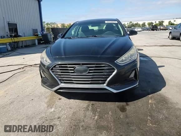2018 Hyundai Sonata SE с VIN 5NPE24AF4JH604925, выставлен на аукционе Copart как лот 89538875 с пробегом 112 548 миль миль и Списание • Salvage title. История ставок и продаж доступна на DreamBid. Изображение 13.