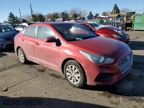 ✅ 2018 Hyundai Accent SEL • VIN: 3KPC24A31JE033251 • Лот: 80338594. Опубликован ранее на Copart с пробегом 87 847 миль. Бесплатный доступ к архиву аукционных продаж из США и подробный отчёт об истории автомобиля на DreamBid. Изображение 4.