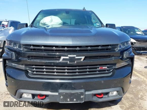 ✅ 2019 Chevrolet Silverado 1500 LT Trail Boss • VIN: 1GCPYFED1KZ366585 • Lot: 42853574. Wystawiony na IAAI z przebiegiem 102 469 mil. Bezpłatny archiwum sprzedaży aukcyjnych z USA i szczegółowy raport historii pojazdu na DreamBid. Zdjęcie 13.