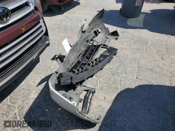 ✅ 2011 Lexus RX 350 • VIN: 2T2ZK1BA5BC047400 • Lot: 56599085. Listed on Copart with 174,840 mi. Free auction sales archive from the USA and detailed vehicle history report at DreamBid. Image 12.