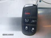 ✅ 2019 Jeep Grand Cherokee Limited • VIN: 1C4RJEBG9KC851940 • Lot: 43368213. Wystawiony na IAAI z przebiegiem 88 254 mil. Bezpłatny archiwum sprzedaży aukcyjnych z USA i szczegółowy raport historii pojazdu na DreamBid. Zdjęcie 11.