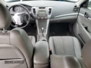 ✅ 2010 Hyundai Sonata Limited • VIN: 5NPEU4AF1AH592856 • Лот: 86628364. Опубликован ранее на Copart с пробегом Не указан. Бесплатный доступ к архиву аукционных продаж из США и подробный отчёт об истории автомобиля на DreamBid. Изображение 8.