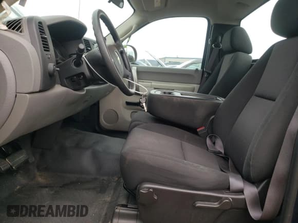 ✅ 2012 Chevrolet Silverado 1500 Work Truck • VIN: 1GCNCPEXXCZ132615 • Лот: 60259684. Опубликован ранее на Copart с пробегом 48 164 миль. Бесплатный доступ к архиву аукционных продаж из США и подробный отчёт об истории автомобиля на DreamBid. Изображение 7.