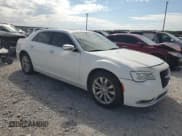 ✅ 2020 Chrysler 300 Limited • VIN: 2C3CCAKGXLH142087 • Лот: 66332214. Опубликован ранее на Copart с пробегом Не указан. Бесплатный доступ к архиву аукционных продаж из США и подробный отчёт об истории автомобиля на DreamBid. Изображение 4.