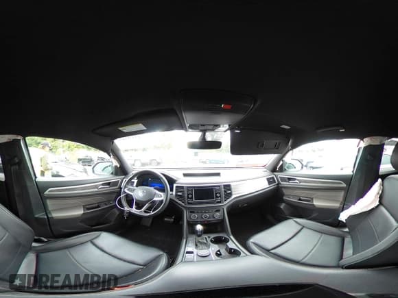 ✅ 2022 Volkswagen Atlas SE • VIN: 1V2LC2CA8NC218499 • Lot: 43193851. Listed on IAAI with 67,084 mi. Free auction sales archive from the USA and detailed vehicle history report at DreamBid. Image 18.