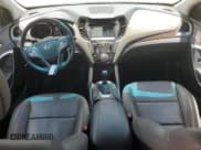 ✅ 2017 Hyundai Santa Fe 2.4L • VIN: 5XYZU3LB0HG416534 • Лот: 60469344. Опубликован ранее на Copart с пробегом 165 220 миль. Бесплатный доступ к архиву аукционных продаж из США и подробный отчёт об истории автомобиля на DreamBid. Изображение 8.