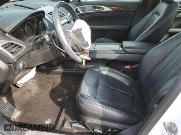 ✅ 2020 Lincoln MKZ Reserve • VIN: 3LN6L5F99LR618096 • Lot: 67352035. Listed on Copart with 47,789 mi. Free auction sales archive from the USA and detailed vehicle history report at DreamBid. Image 7.