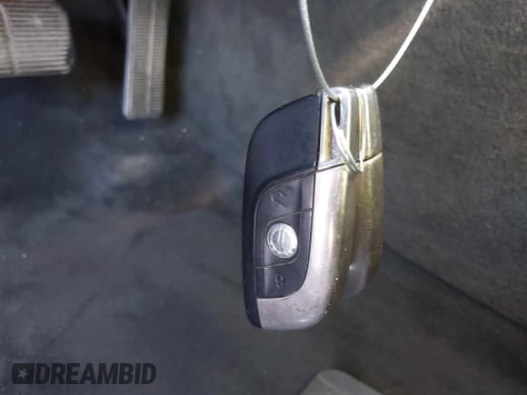 ✅ 2012 Fisker Karma EcoSport • VIN: YH4K14AAXCA000595 • Lot: 41491240. Listed on IAAI with 82,792 mi. Free auction sales archive from the USA and detailed vehicle history report at DreamBid. Image 11.