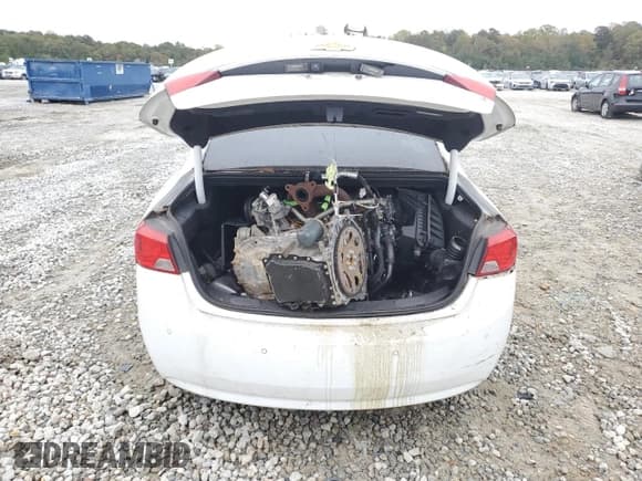 ✅ 2014 Chevrolet Impala LT • VIN: 1G1115SL2EU115777 • Лот: 79739504. Опубликован ранее на Copart с пробегом 177 544 миль. Бесплатный доступ к архиву аукционных продаж из США и подробный отчёт об истории автомобиля на DreamBid. Изображение 6.