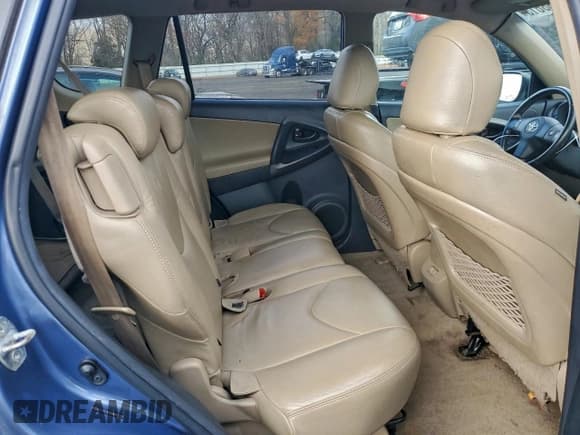 ✅ 2011 Toyota RAV4 Limited • VIN: 2T3EF4DV8BW100301 • Lot: 91188615. Listed on Copart with 75,311 mi. Free auction sales archive from the USA and detailed vehicle history report at DreamBid. Image 11.