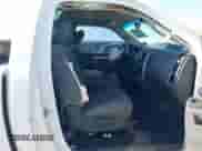 2013 Ram 1500 Express z VIN 3C6JR6ATXDG508202, wystawiony jako IAAI lot #43296958 z przebiegiem 145 380 mil mil oraz . Historia ofert i sprzedaży dostępna na DreamBid. Obrazek 5.