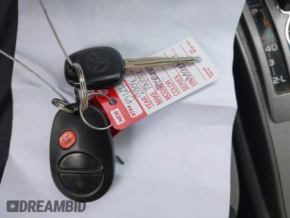 ✅ 2008 Toyota Tacoma PreRunner • VIN: 5TEJU62N78Z519482 • Lot: 43675908. Wystawiony na IAAI z przebiegiem 187 664 mil. Bezpłatny archiwum sprzedaży aukcyjnych z USA i szczegółowy raport historii pojazdu na DreamBid. Zdjęcie 11.