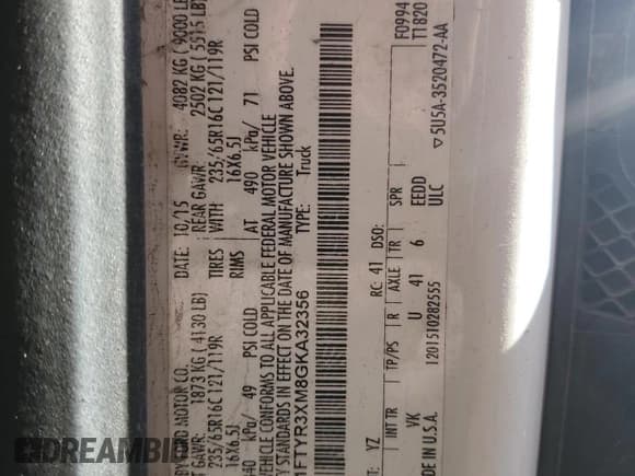 ✅ 2016 Ford Transit Cargo • VIN: 1FTYR3XM8GKA32356 • Lot: 91714955. Wystawiony na Copart z przebiegiem 264 362 mil. Bezpłatny archiwum sprzedaży aukcyjnych z USA i szczegółowy raport historii pojazdu na DreamBid. Zdjęcie 14.