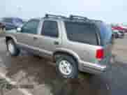 1998 Chevrolet Blazer LT with VIN 1GNDT13W6W2299562, listed as a IAAI auction lot 41569772 with 132,506 mi miles and . Bid and sale history available at DreamBid. Image 3.