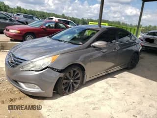 ✅ 2011 Hyundai Sonata SE • VIN: 5NPEC4AC7BH068086 • Lot: 57514904. Listed on Copart with 171,067 mi. Free auction sales archive from the USA and detailed vehicle history report at DreamBid. Image 1.