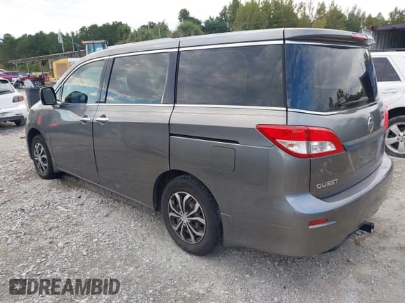 ✅ 2014 Nissan Quest S • VIN: JN8AE2KP4E9106101 • Lot: 43406155. Wystawiony na IAAI z przebiegiem 135 915 mil. Bezpłatny archiwum sprzedaży aukcyjnych z USA i szczegółowy raport historii pojazdu na DreamBid. Zdjęcie 3.