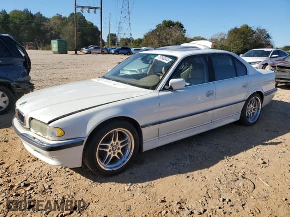 ✅ 2001 BMW 7 Series 740i • VIN: WBAGG83421DN82147 • Lot: 75760544. Wystawiony na Copart z przebiegiem Nie podano. Bezpłatny archiwum sprzedaży aukcyjnych z USA i szczegółowy raport historii pojazdu na DreamBid. Zdjęcie 1.
