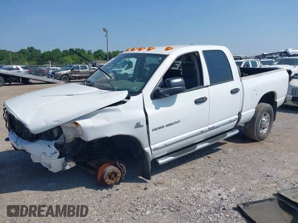 2006 Dodge 3500 SLT z VIN 3D7LX38C36G292102, wystawiony jako IAAI lot #42417064 z przebiegiem 197 069 mil mil oraz . Historia ofert i sprzedaży dostępna na DreamBid. Obrazek 2.