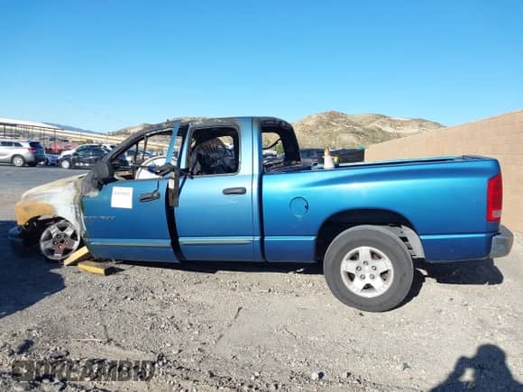 2003 Dodge 1500 ST с VIN 1D3HA18Z73J558524, выставлен на аукционе IAAI как лот 41515832 с пробегом Не указан миль и . История ставок и продаж доступна на DreamBid. Изображение 14.