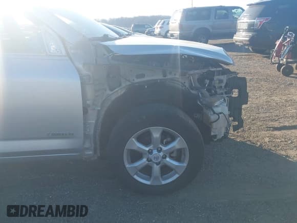 ✅ 2010 Toyota RAV4 Limited • VIN: 2T3DF4DV9AW048896 • Lot: 41691140. Listed on IAAI with 132,811 mi. Free auction sales archive from the USA and detailed vehicle history report at DreamBid. Image 18.