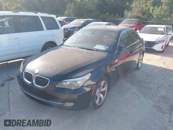 ✅ 2008 BMW 5 Series 528i • VIN: WBANU53518CT17369 • Лот: 43198185. Опубликован ранее на IAAI с пробегом 135 426 миль. Бесплатный доступ к архиву аукционных продаж из США и подробный отчёт об истории автомобиля на DreamBid. Изображение 2.