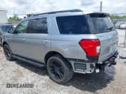 ✅ 2024 Ford Expedition XLT • VIN: 1FMJU1H80REA94305 • Lot: 42754439. Listed on IAAI with 11,345 mi. Free auction sales archive from the USA and detailed vehicle history report at DreamBid. Image 3.