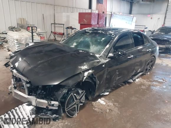 ✅ 2022 Mercedes-Benz C 300 • VIN: W1KAF4HB5NR013111 • Lot: 41595788. Wystawiony na IAAI z przebiegiem 24 248 mil. Bezpłatny archiwum sprzedaży aukcyjnych z USA i szczegółowy raport historii pojazdu na DreamBid. Zdjęcie 18.