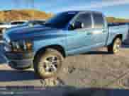 2006 Dodge 1500 SLT z VIN 1D7HU18296S617998, wystawiony jako Copart lot #87463595 z przebiegiem 281 726 mil mil oraz Szkoda całkowita • Salvage title. Historia ofert i sprzedaży dostępna na DreamBid. Obrazek 1.