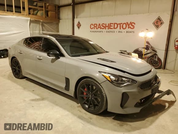 ✅ 2023 Kia Stinger GT2 • VIN: KNAE55LC4P6125453 • Lot: 86067154. Listed on Copart with 30,619 mi. Free auction sales archive from the USA and detailed vehicle history report at DreamBid. Image 4.