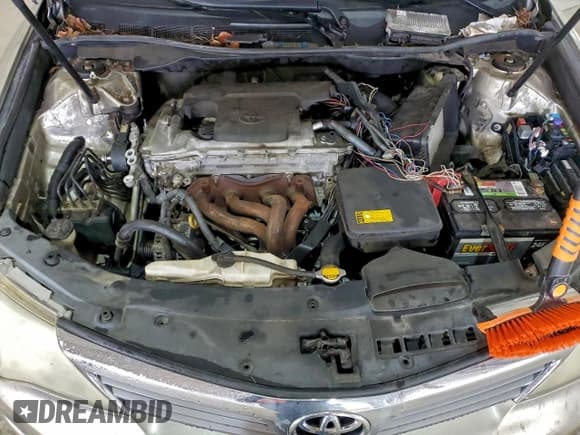 ✅ 2014 Toyota Camry SE • VIN: 4T1BF1FK2EU872245 • Лот: 94168145. Опубликован ранее на Copart с пробегом 230 428 миль. Бесплатный доступ к архиву аукционных продаж из США и подробный отчёт об истории автомобиля на DreamBid. Изображение 11.