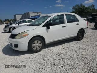 ✅ 2009 Nissan Versa 1.6 • VIN: 3N1CC11E89L428647 • Lot: 48912675. Listed on Copart with 92,426 mi. Free auction sales archive from the USA and detailed vehicle history report at DreamBid. Image 1.