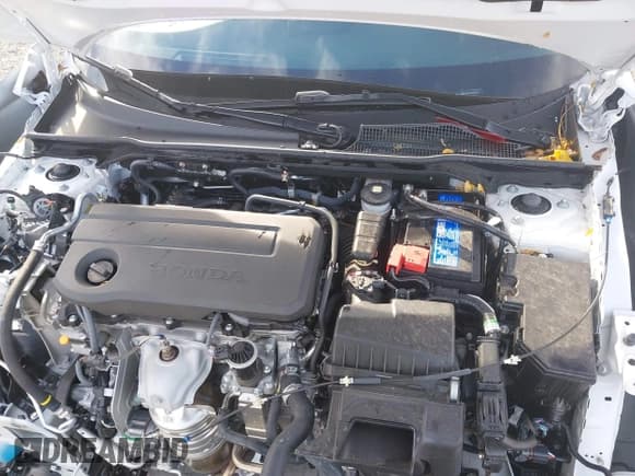 ✅ 2025 Honda Civic Sport • VIN: 19XFL2H81SE001000 • Lot: 43543365. Listed on IAAI with 8,062 mi. Free auction sales archive from the USA and detailed vehicle history report at DreamBid. Image 10.