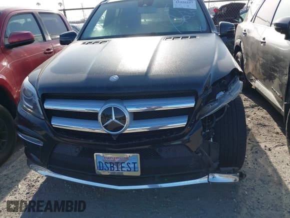✅ 2016 Mercedes-Benz GL 550 • VIN: 4JGDF7DE3GA642940 • Lot: 42426227. Listed on IAAI with 103,624 mi. Free auction sales archive from the USA and detailed vehicle history report at DreamBid. Image 13.